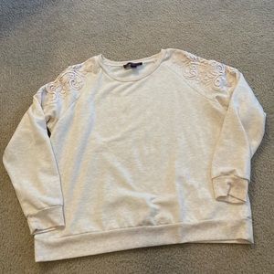 XL Beige Gloria Vanderbilt Sweatshirt